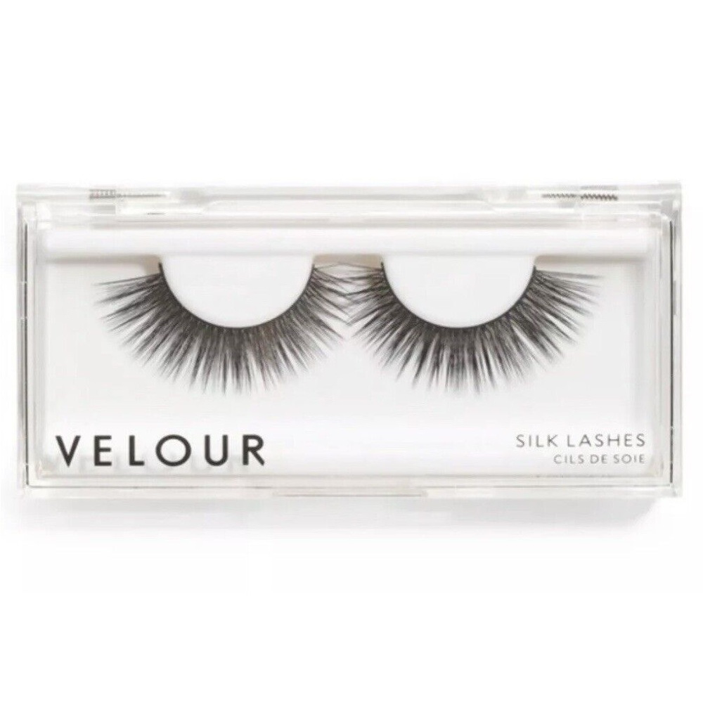 VELOUR Lashes - SILK LASHES - Cils De Soie. BRAND NEW & SEALED.